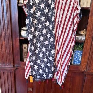 LOF Navy and Cream Star Print Lightweight Scarf